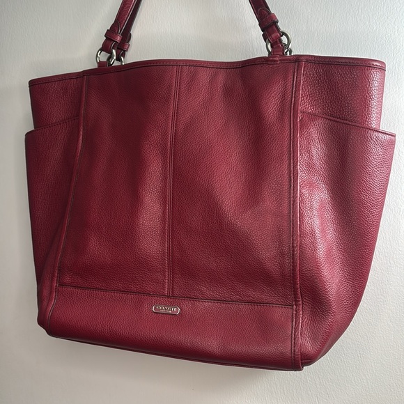 COACH Burgundy Leather Tote Bag - Picture 2 of 9